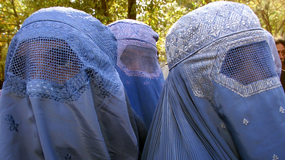 Las grandes olvidadas el 8M: el 86% de las mujeres bajo el régimen de los talibán de Afganistán no pueden acceder a la justicia, según la ONU