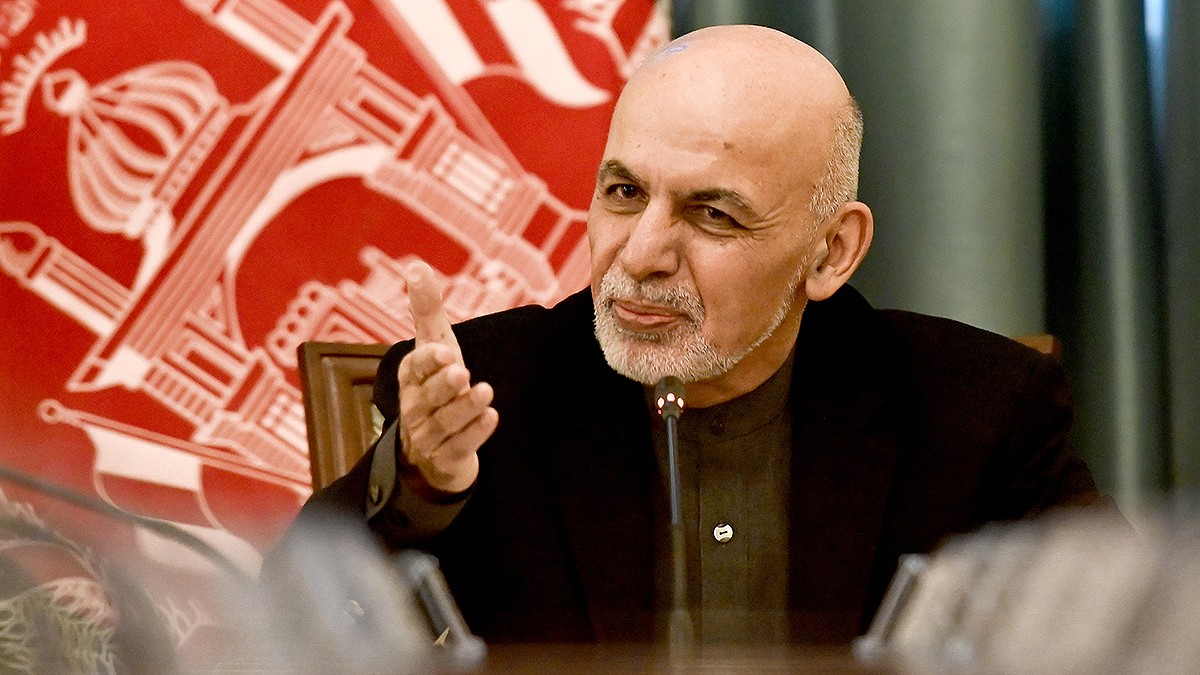 El presidente de Afganistán abandona el país después de la entrada de los talibanes en Kabul