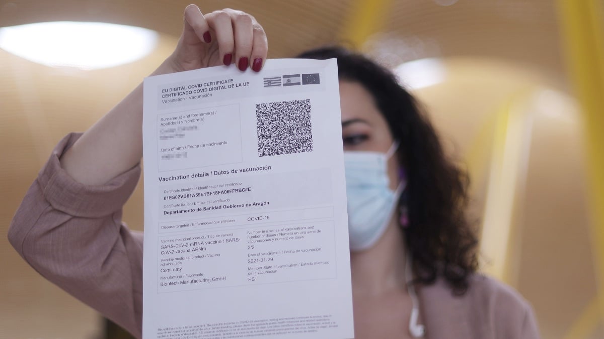 Pasaporte sanitario: Por qué el proyecto de ley anti-covid choca con una serie de libertades fundamentales