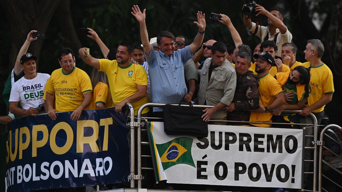 Bolsonaro no se rinde