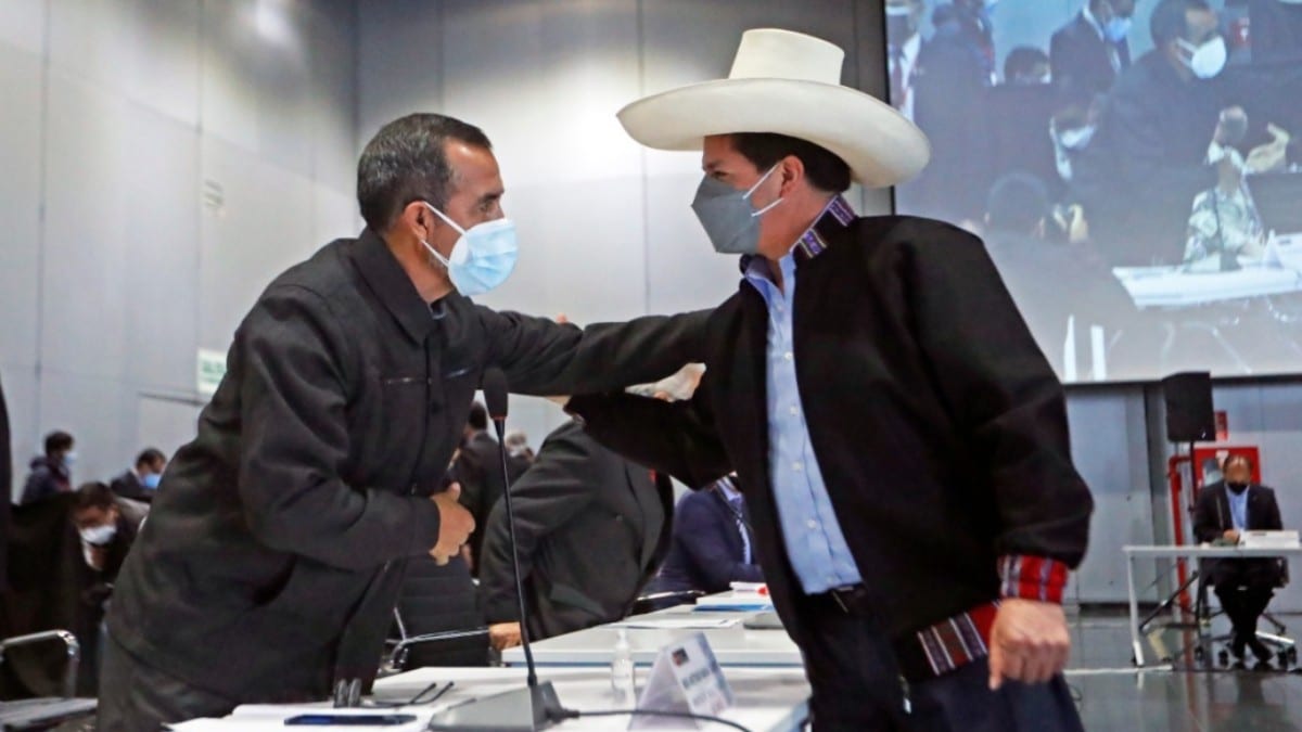 El Congreso de Perú exigirá explicaciones al ministro de Trabajo sobre su vínculo con Sendero Luminoso