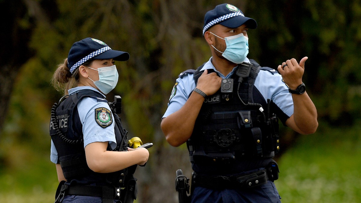 Delirio en Australia: la Policía podrá entrar en cuentas personales online sin demostrar sospecha de delito