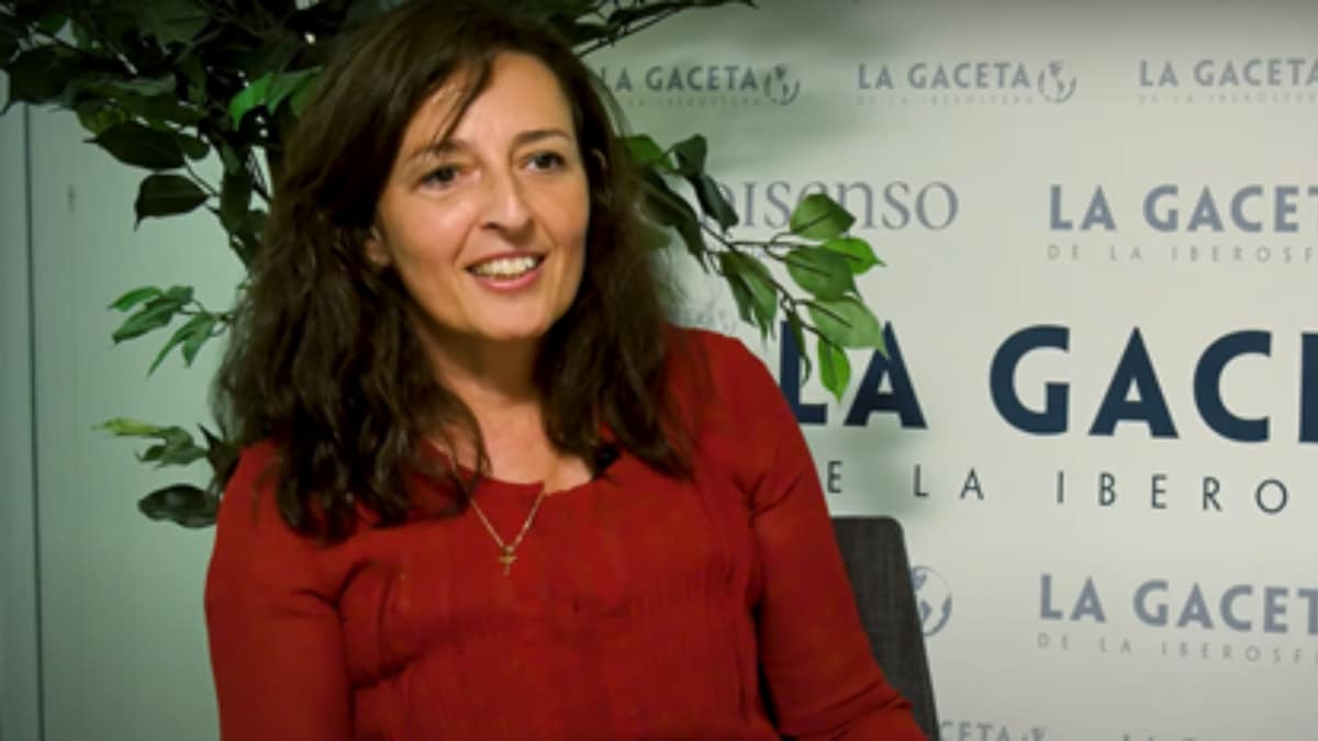 Marta Castro: ‘El Tribunal Constitucional es el último bastión, la reserva y la defensa de los españoles’