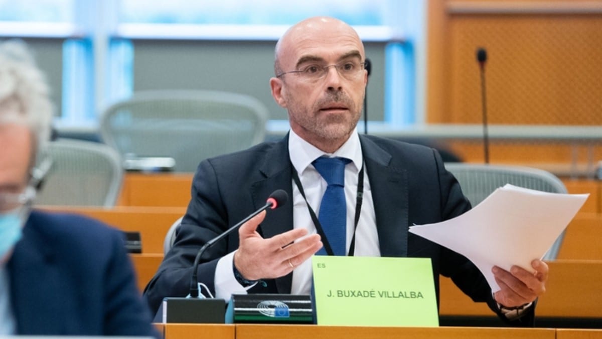 VOX denuncia la ‘barbaridad jurídica’ que supone la imposición del ‘pasaporte covid’ en el Parlamento Europeo