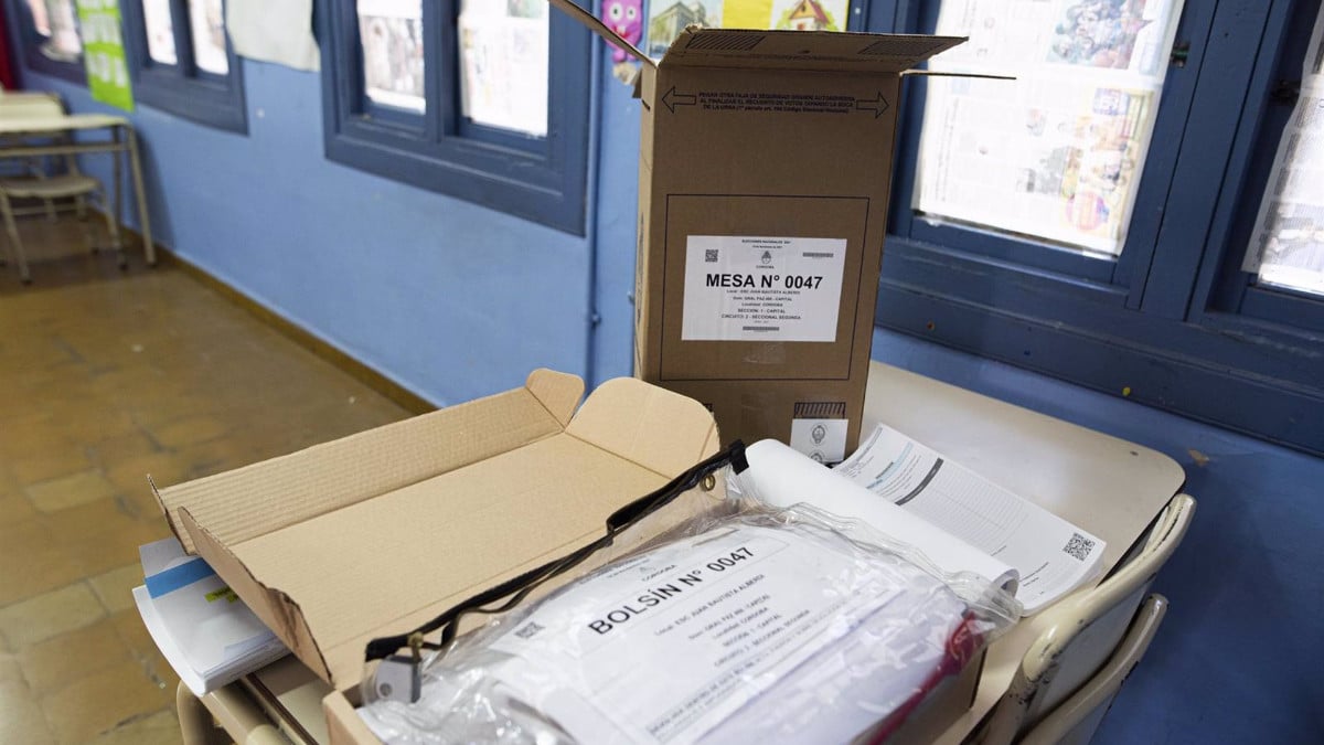 Con participación del 71% de los electores cierra el proceso de votación en las legislativas de Argentina