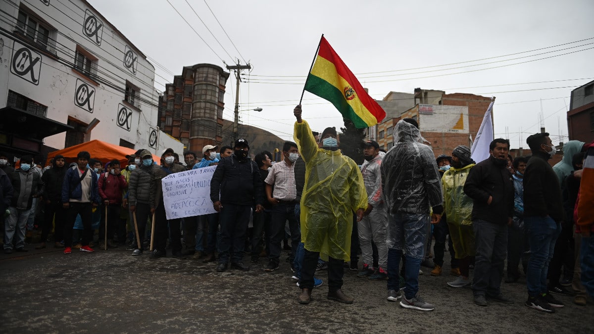 El MAS se deteriora, pero la oposición boliviana no logra articularse para detener su avance