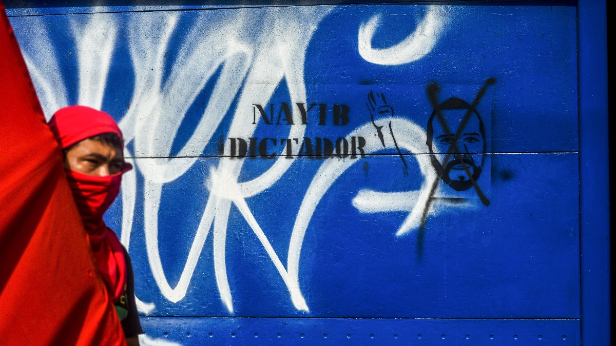 Pintada contra Nayib Bukele en San Salvador, El Salvador. EUROPA PRESS