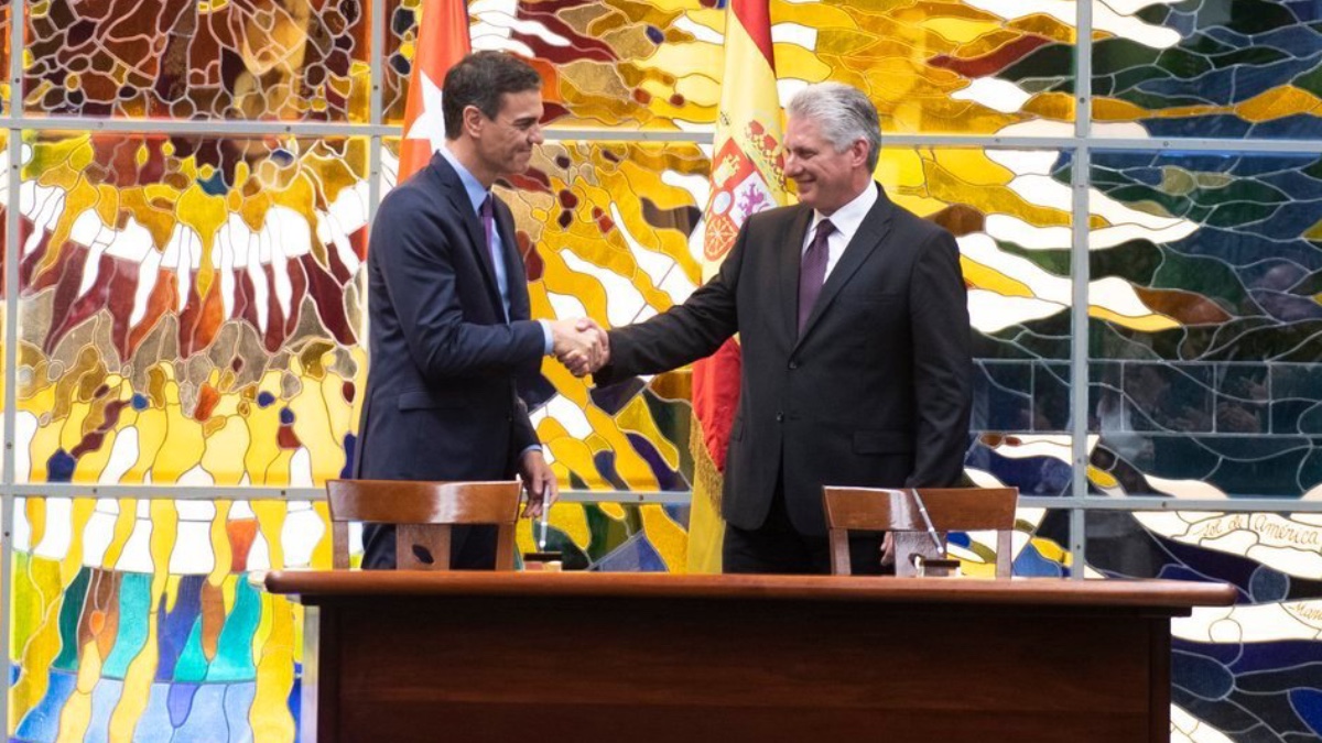 Robert Menendez arremete contra el Gobierno español