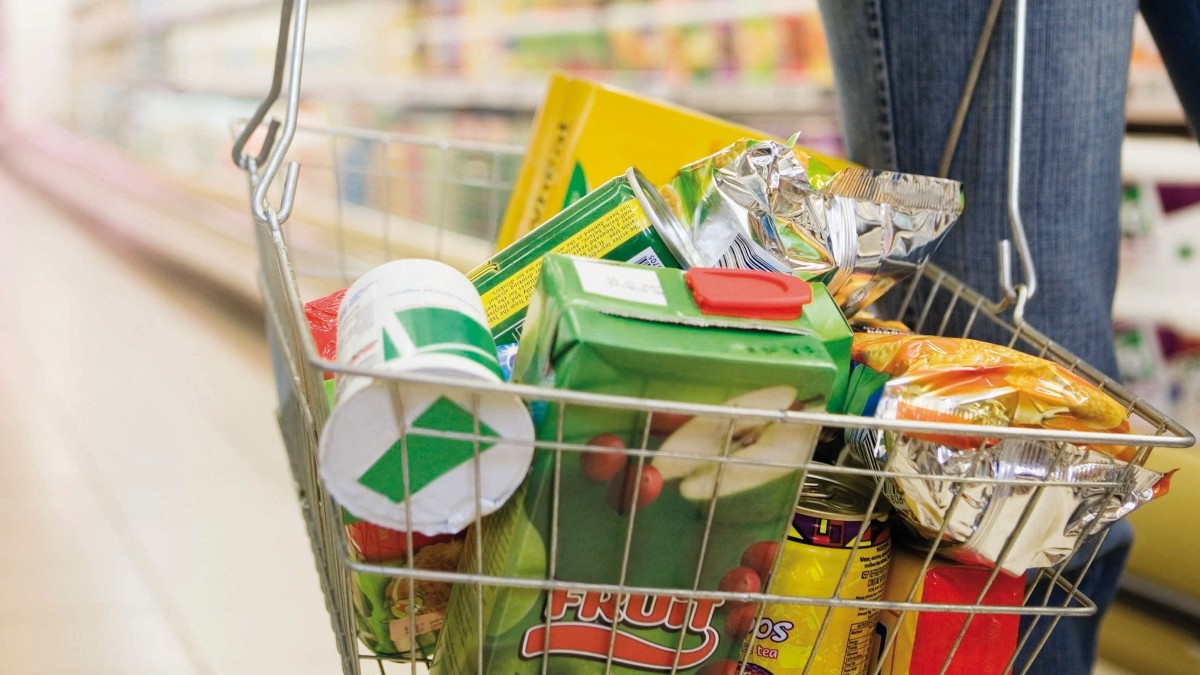 La inflación sube al 5,9% y el precio de los alimentos sigue subiendo pese a la rebaja del IVA del gobierno