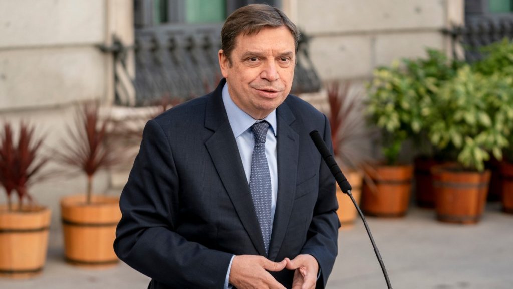 VOX exige al ministro de Agricultura que comparezca ante la polémica de Garzón.