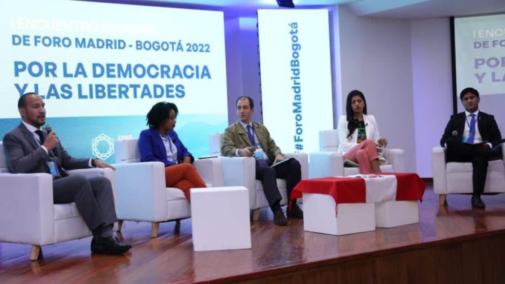 El encuentro histórico de Foro Madrid en Bogotá