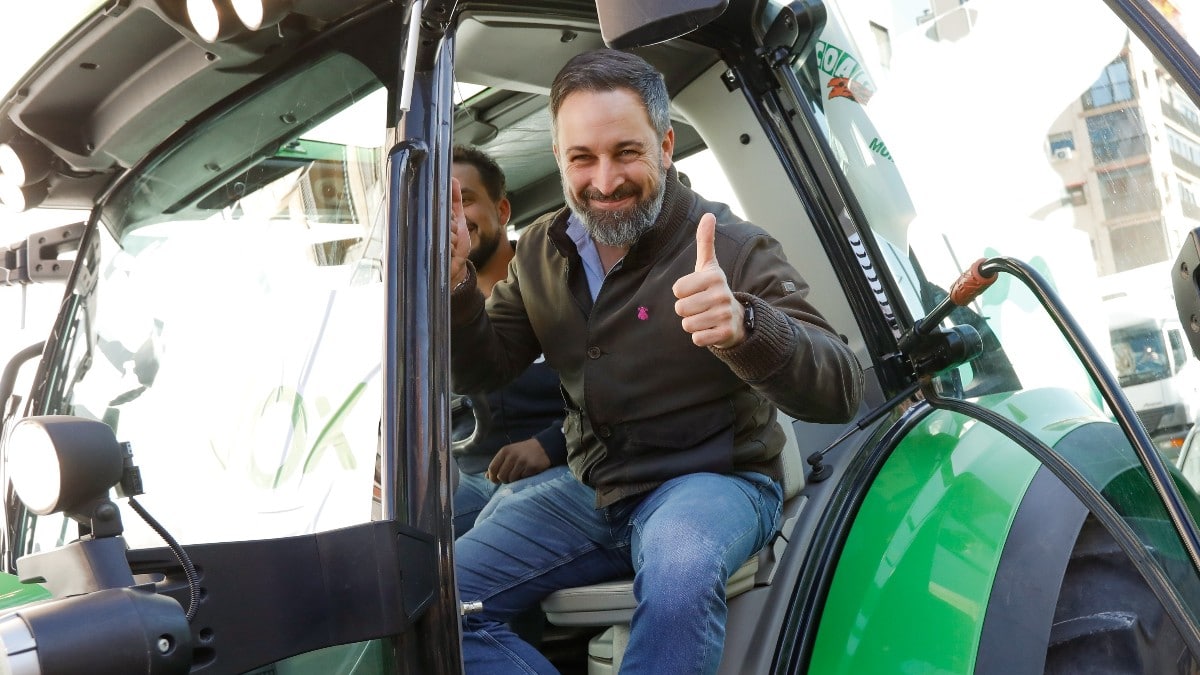 Abascal acompaña al sector agrario en Murcia y denuncia el ‘fundamentalismo verde’ que arruina al campo