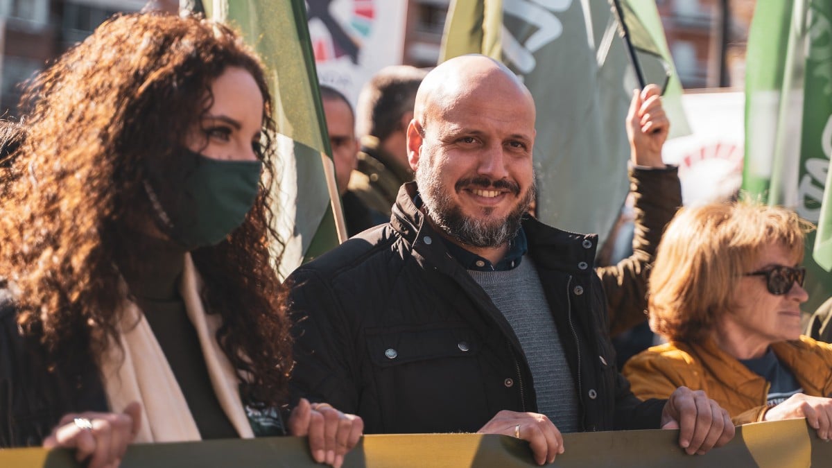 ‘La competencia desleal arruina nuestro campo’: Solidaridad se manifiesta en apoyo a los agricultores valencianos
