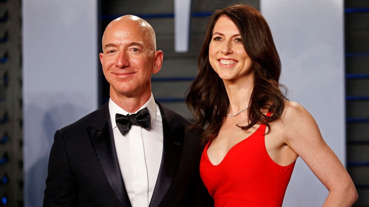 MacKenzie Scott y Jeff Bezos. Reuters
