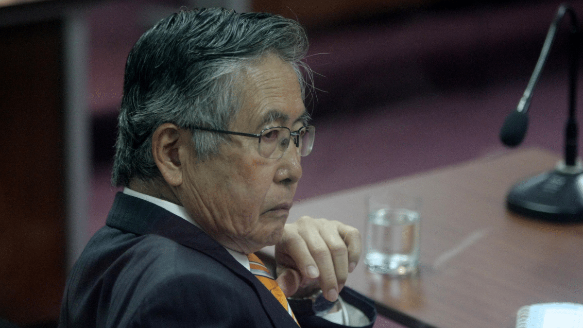 Trasladan al expresidente peruano Alberto Fujimori a un hospital tras sufrir una descompensación