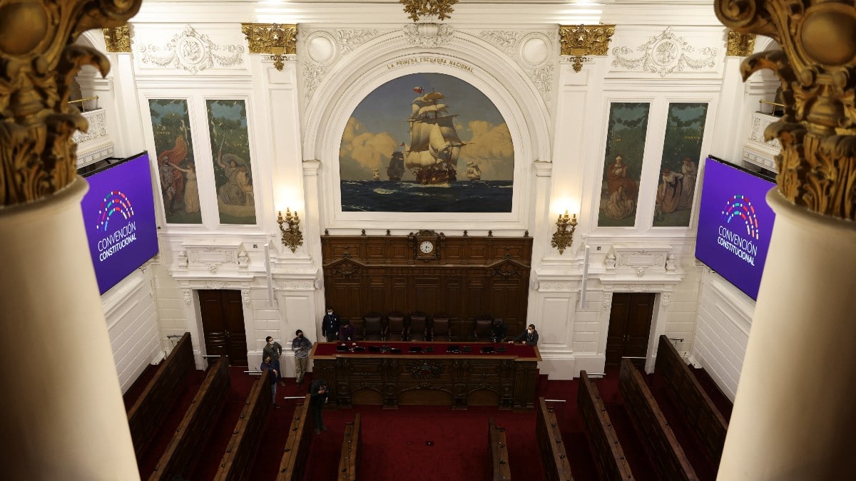La Convención Constitucional chilena aprueba prolongar sus funciones por tres meses más