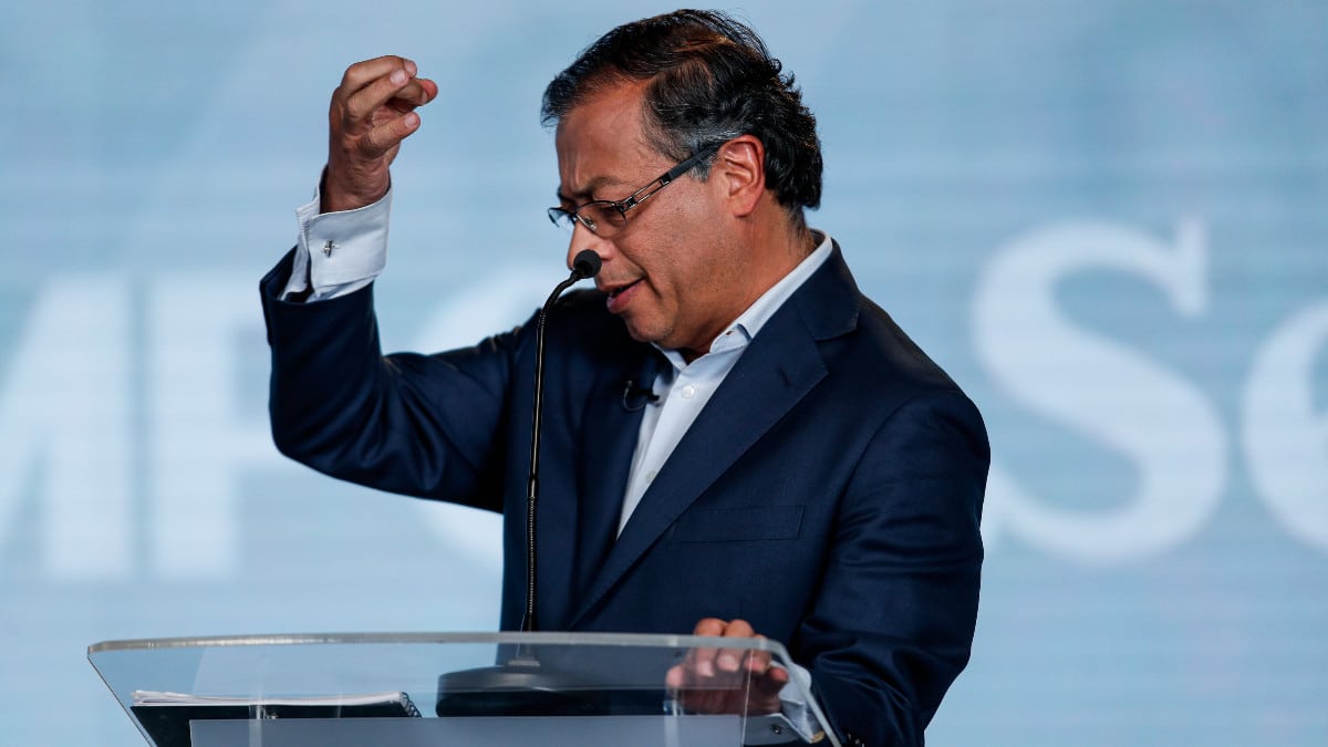 Foro Madrid recuerda los vínculos ‘irrefutables’ entre Petro y Córdoba, colaboradora de las FARC y agente del chavismo