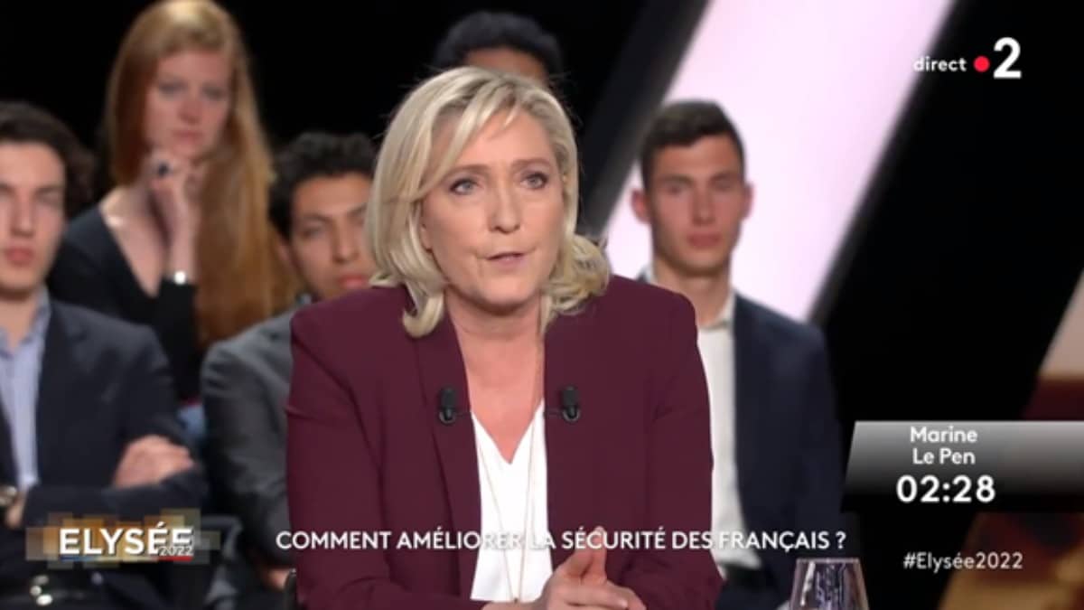 La candidata a la presidencia francesa Marine Le Pen