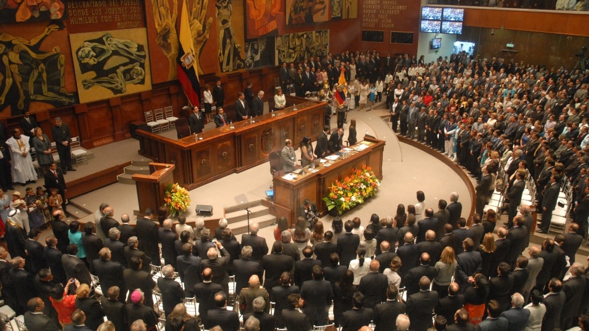 El Parlamento de Ecuador, dominado por la izquierda, condena el ‘bloqueo’ a Cuba