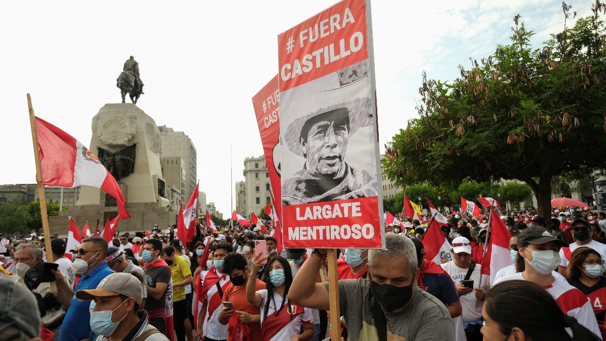 Foro Madrid denuncia la represión del Gobierno comunista y llama a los peruanos a defender la libertad y la democracia