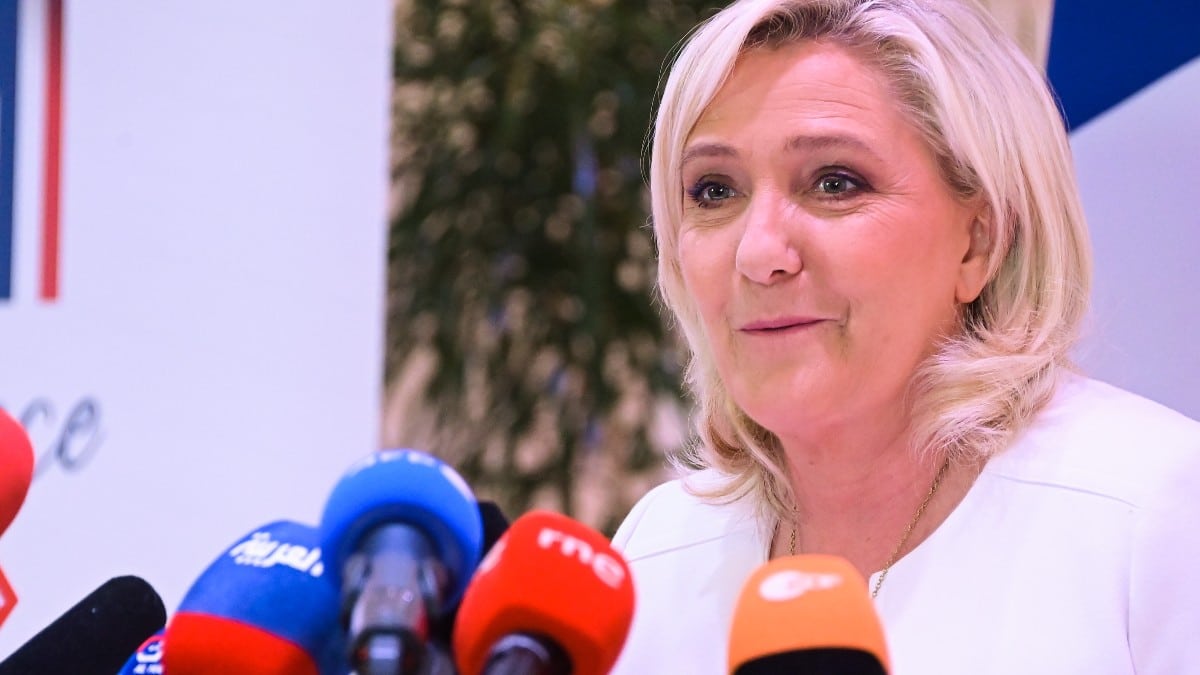 Marine Le Pen promete aumentar el número de policías si llega a la Presidencia de Francia: ‘Quiero 10.000 adicionales’