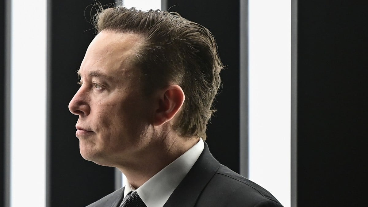 Elon Musk despide de Twitter al «hombre del FBI» que censuró la trama de Hunter Biden