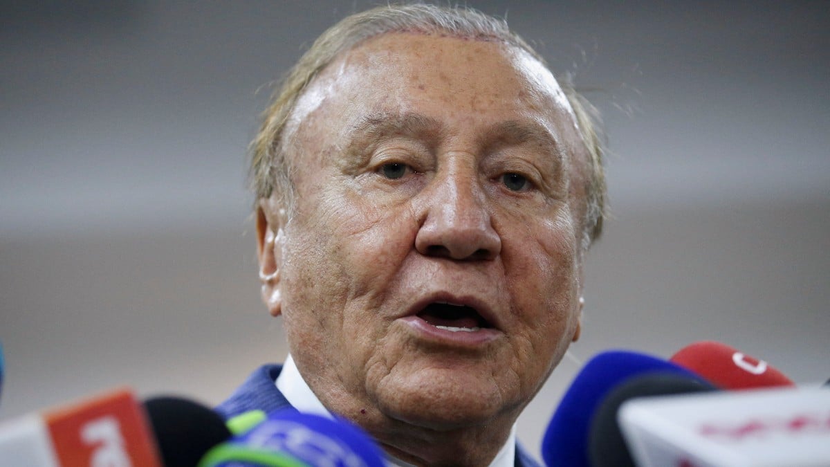 Hernández afirma que está listo para debatir con Petro ‘desde hace más de 50 años’