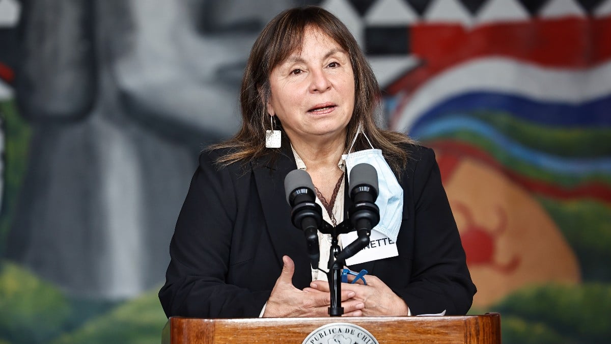 Desestabilidad en el Gobierno de Boric: la ministra de Desarrollo Social se opone al estado de excepción en el sur de Chile