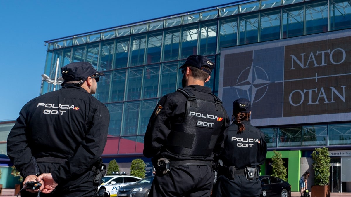 Los cortes por la Cumbre de la OTAN indignan a los madrileños: ‘No puedo llegar a mi farmacia’