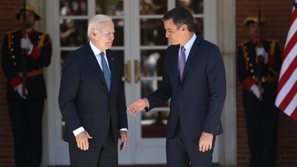 El presidente de Estados Unidos, Joe Biden, y el presidente del Gobierno de España, Pedro Sánchez, antes de su reunión en Moncloa. Europa Press