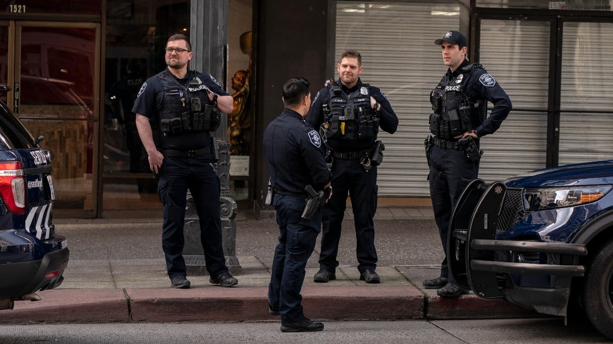 Agentes de policía en Seattle, Washington, Estados Unidos