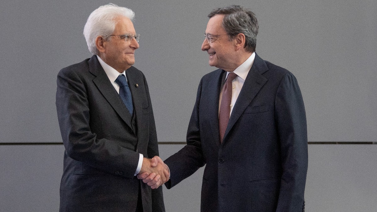 El presidente de Italia, Sergio Mattarella, y el primer ministro, Mario Draghi