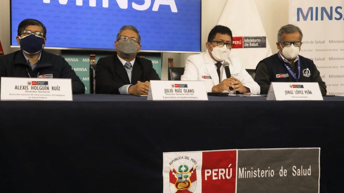 Perú reintroduce el uso obligatorio de la mascarilla en espacios públicos