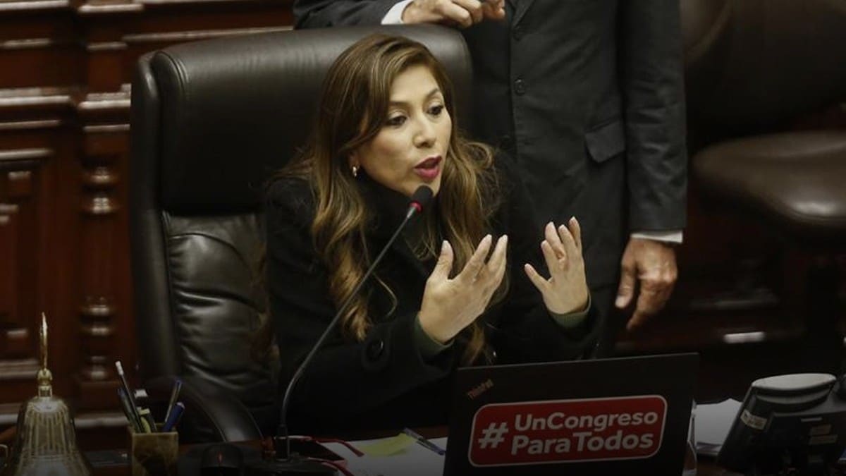 El Congreso de Perú destituye a su presidente mediante una moción de censura