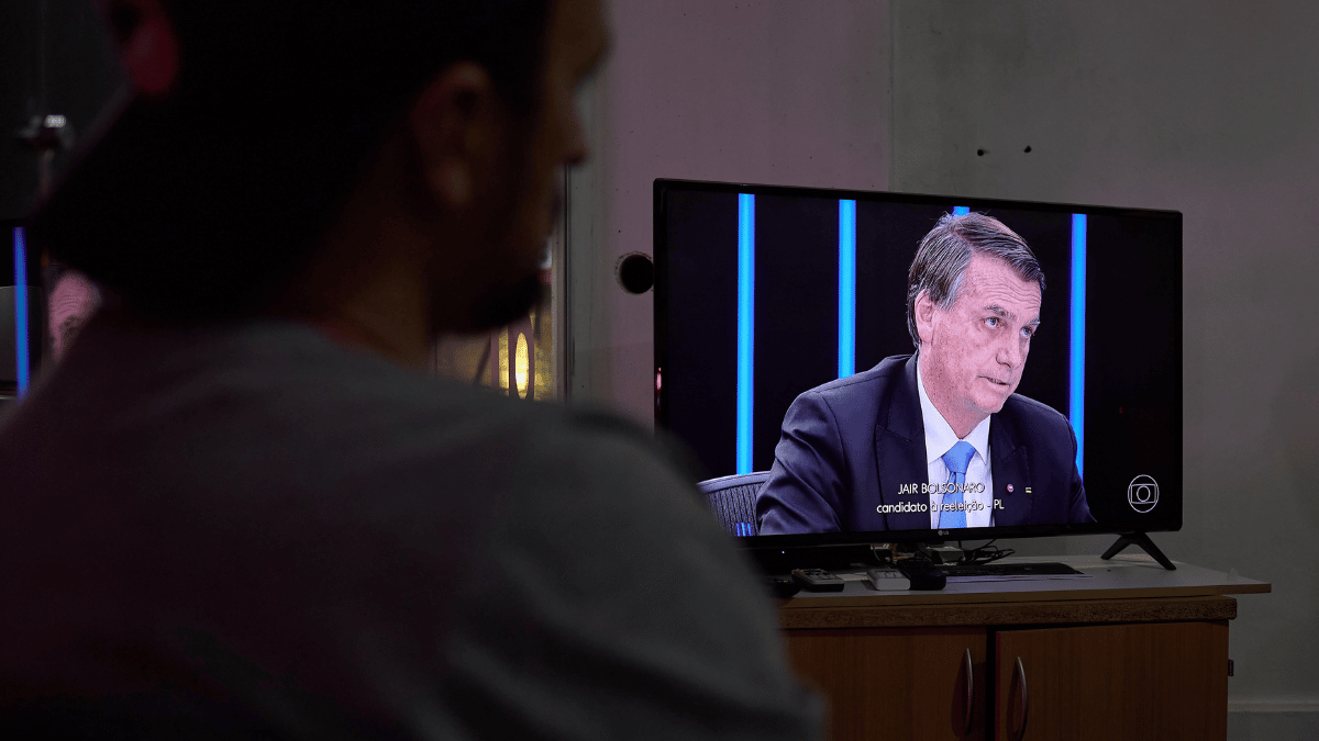 Globo TV Bolsonaro persecución