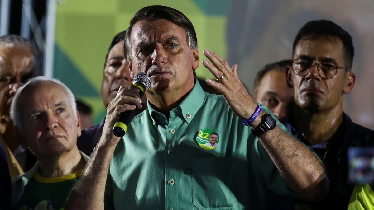 Bolsonaro denuncia censura en la campaña electoral y llama a Lula ‘jefe de organización criminal’