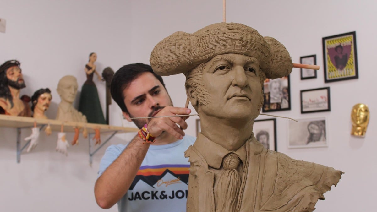 Gonzalo Quesada, el escultor que está causando sensación en el mundo de los toros