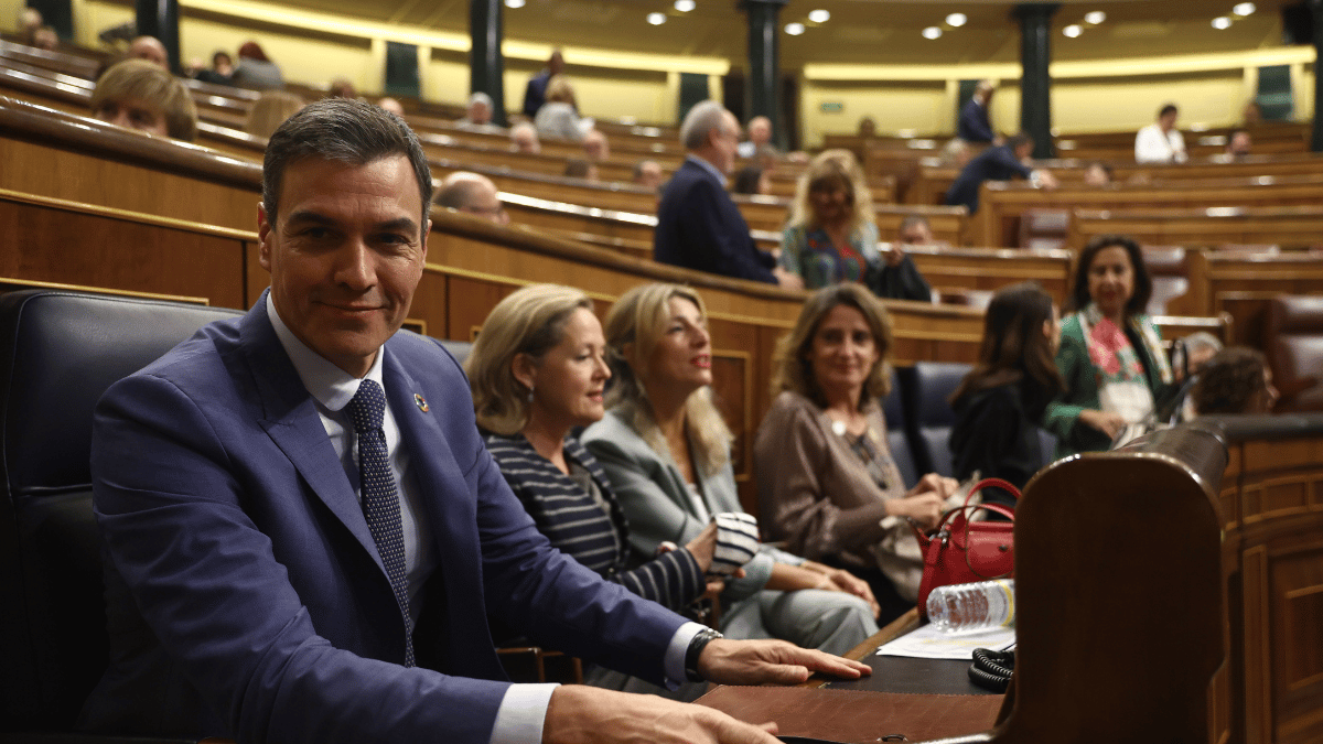 Sánchez consuma su traición a los españoles y anuncia la reforma del delito de sedición