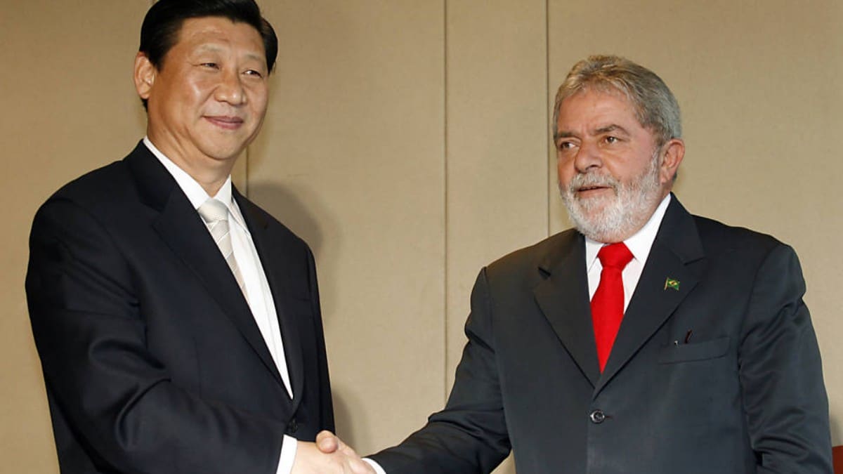 Lula y el Foro de Sao Paulo, entregados a los brazos de Xi Jinping