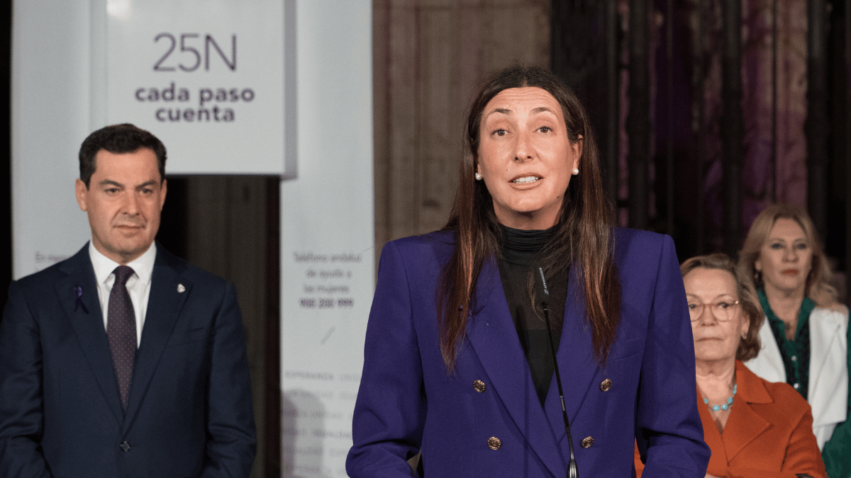 Loles López, consejera andaluza del PP, dice que no sabe quién tiene razón en la polémica sobre el aborto en CyL