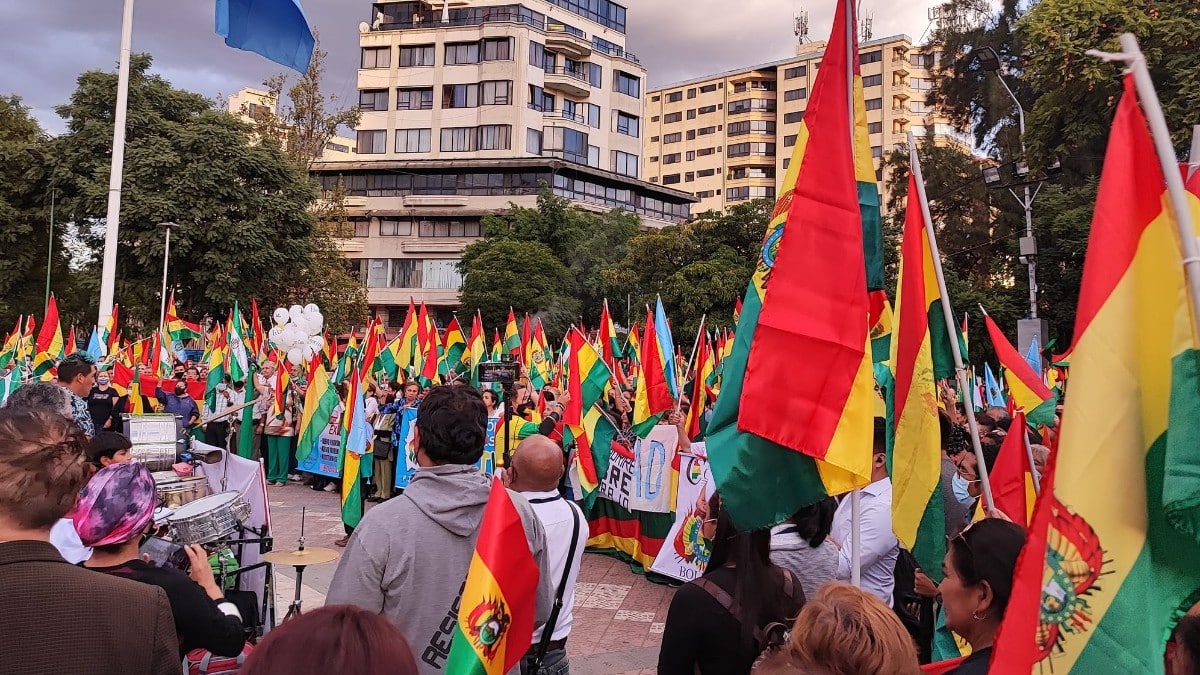 La ciudadanía celebra cabildos masivos por la justicia, la paz y la libertad en Bolivia