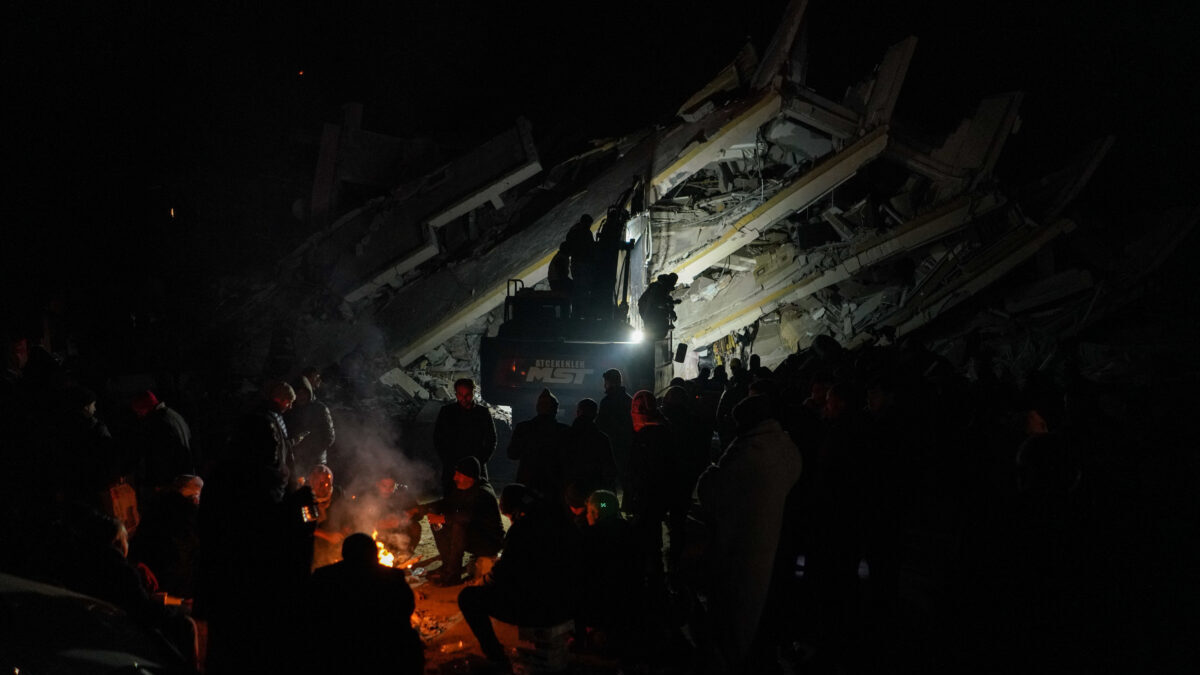 Terremoto en Turquía y Siria: aumentan a casi 11.600 los fallecidos