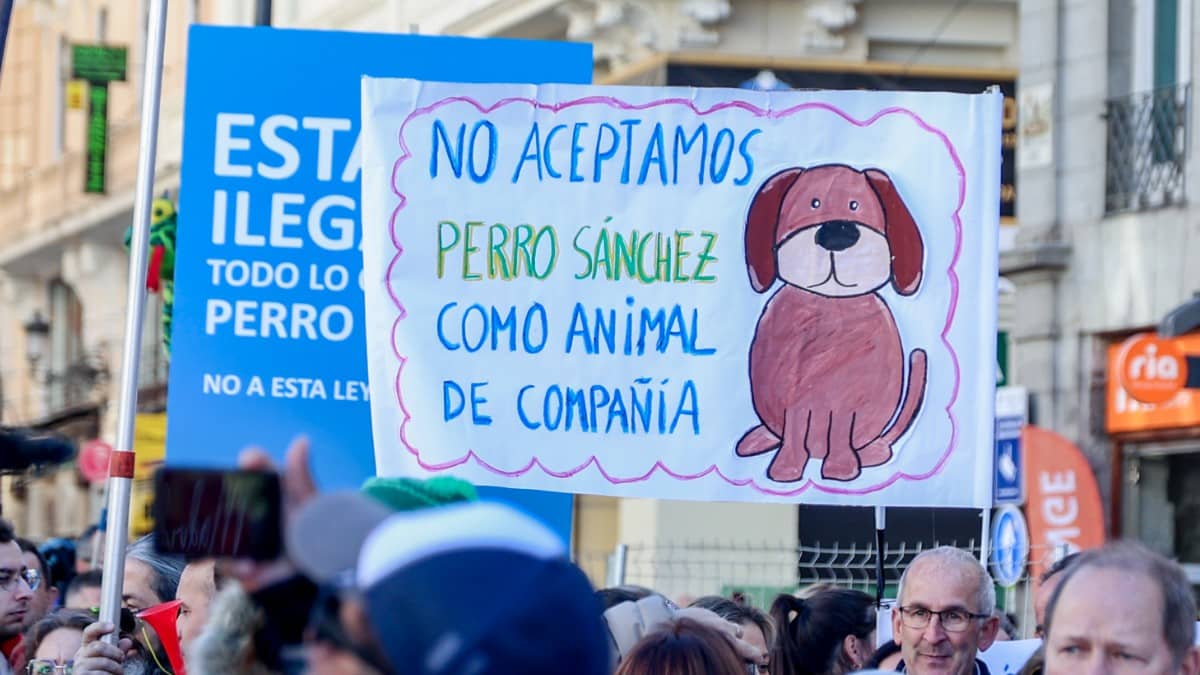 Protesta contra la ley de bienestar animal en Madrid. Europa Press