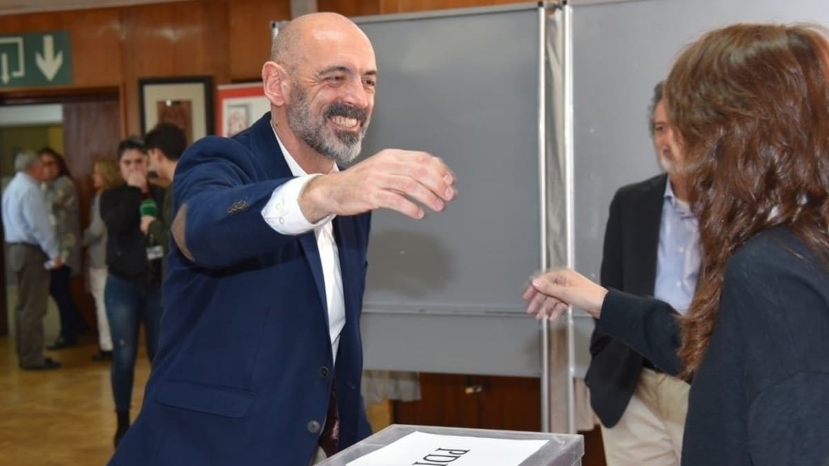 Joaquín Goyache vence a la candidata de Podemos y es reelegido rector de la Complutense