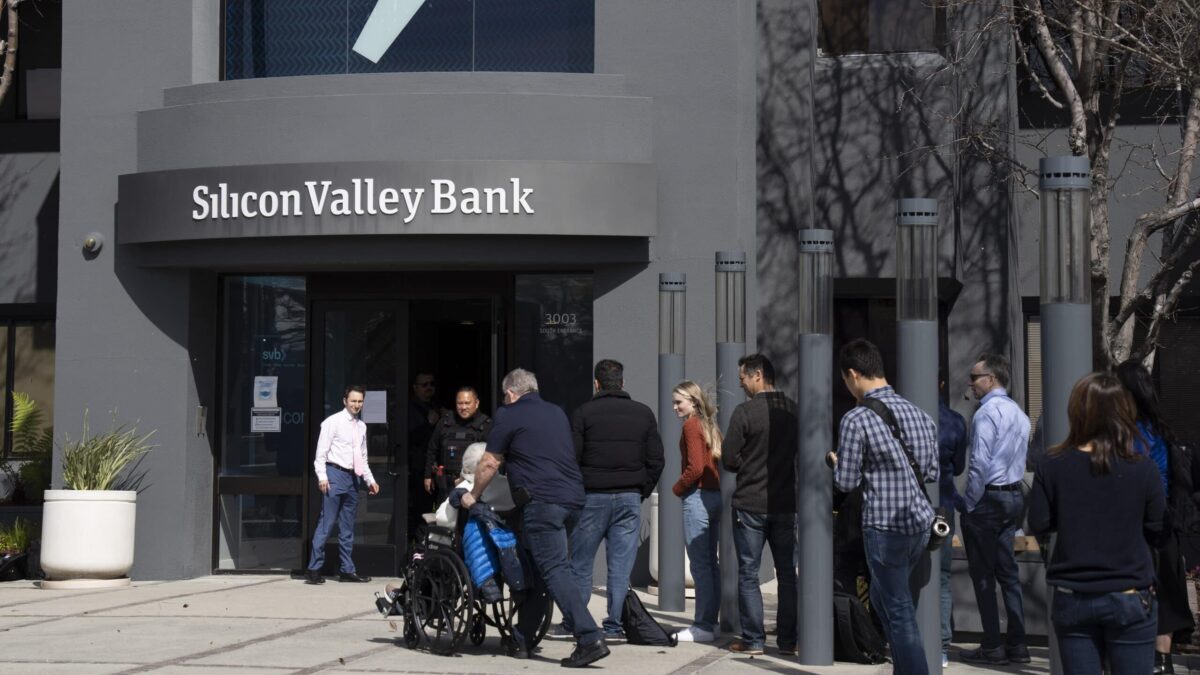 First-Citizens Bank compra el fallido Silicon Valley Bank