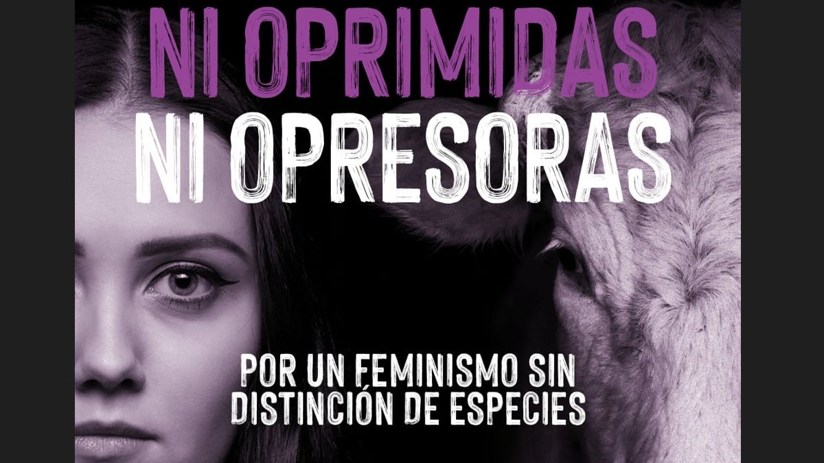PACMA equipara a las mujeres con vacas en el 8M: «Ni oprimidas ni opresoras»