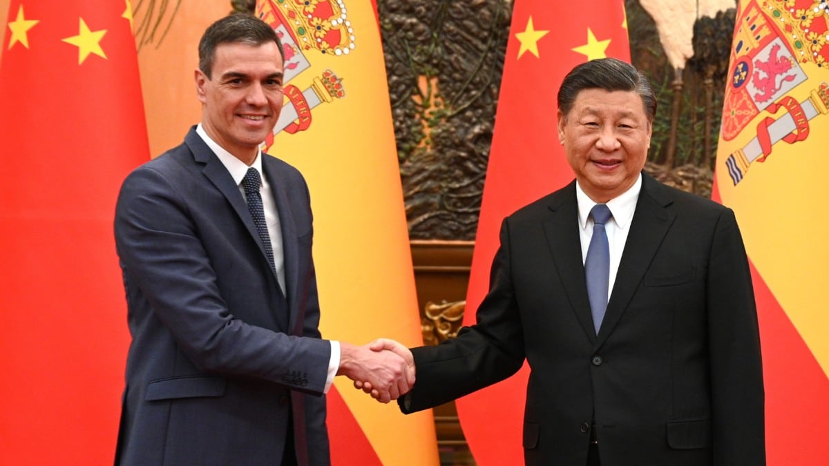 Sánchez se compromete con Xi Jinping a reforzar la relación con China y el «nuevo orden global»