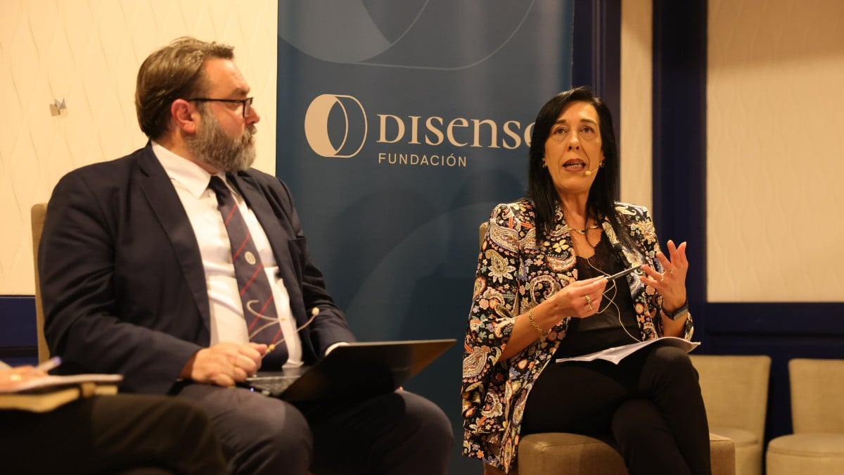 La Fundación Disenso presenta en Bilbao un informe que denuncia la excesiva influencia del PNV en la política nacional