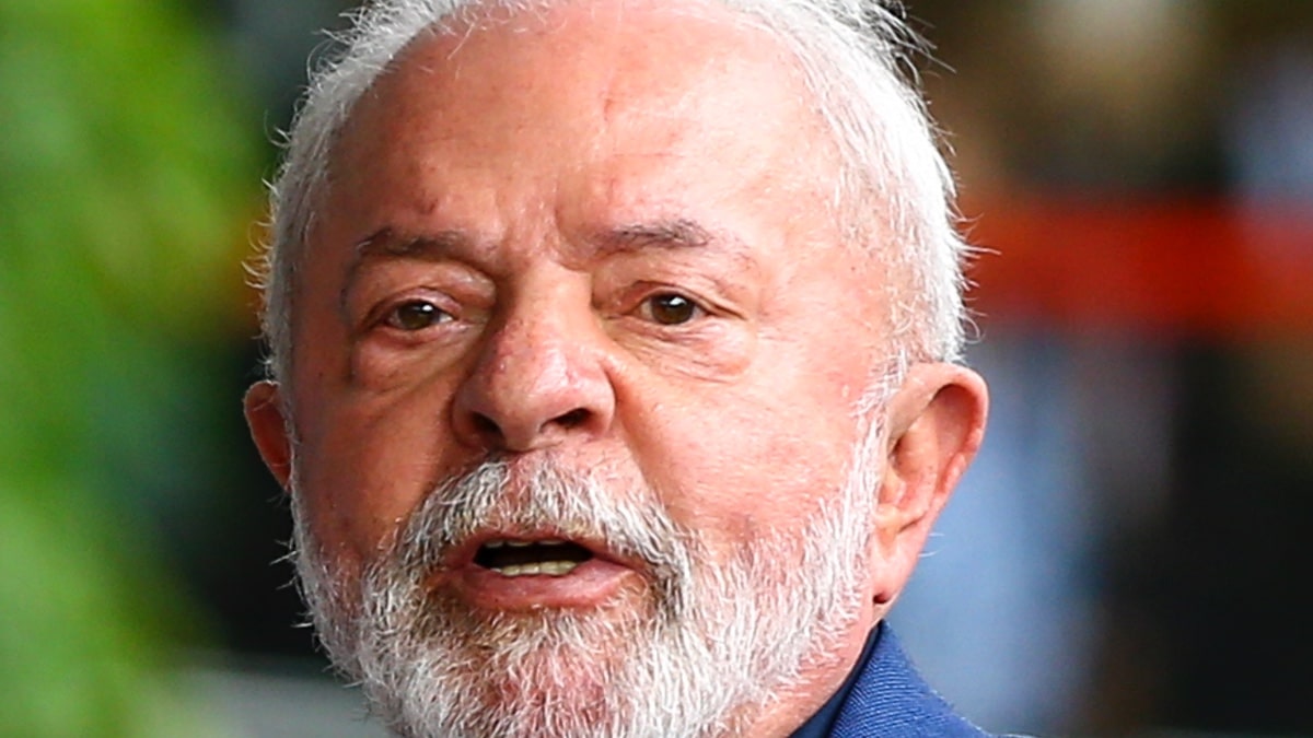 Putin invita a Lula al próximo Foro Económico de San Petersburgo