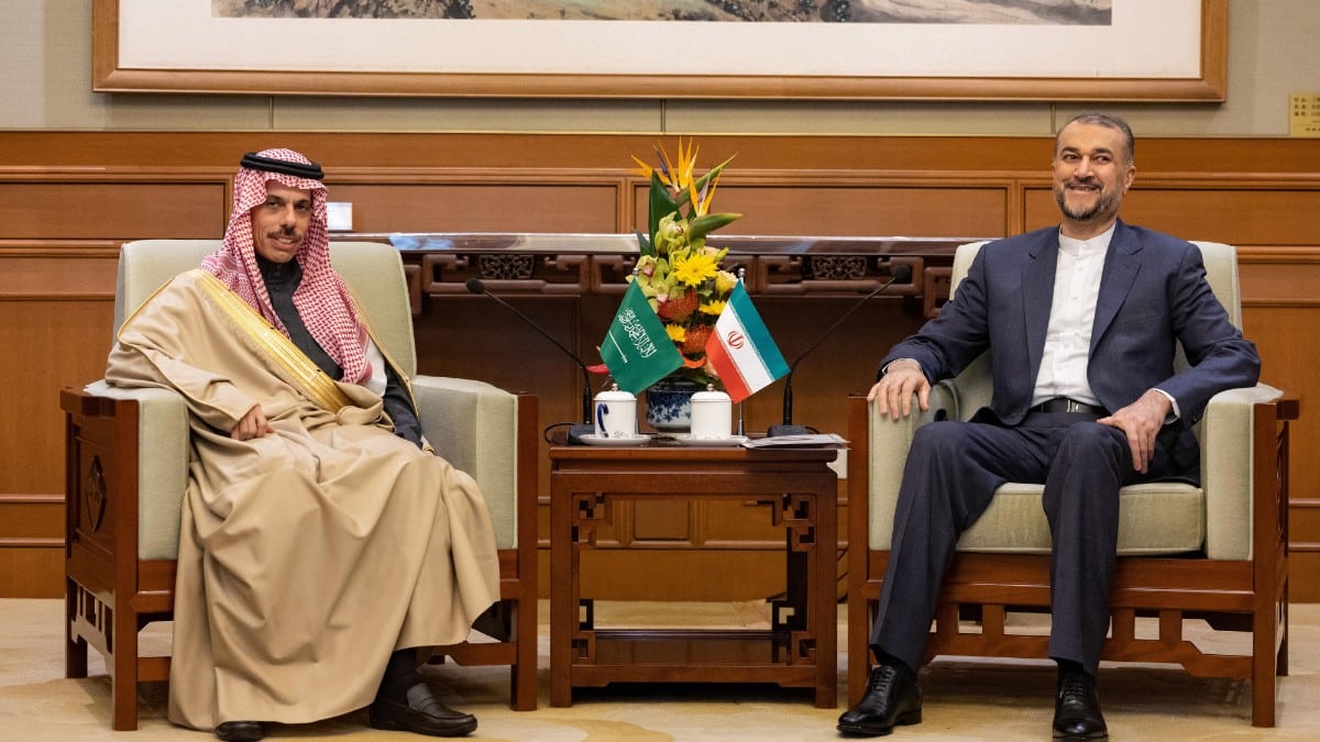 Los ministros de Exteriores de Arabia Saudí e Irán se reúnen en China para restablecer sus relaciones diplomáticas